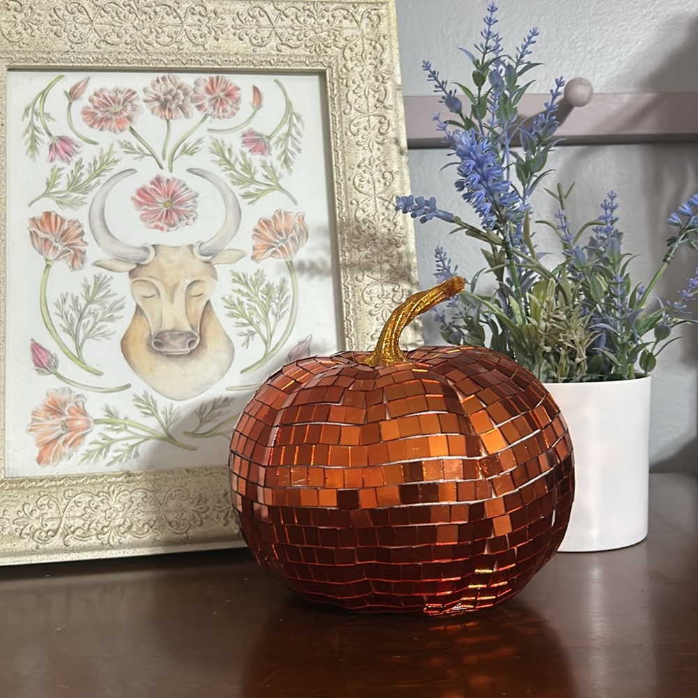 Cute seasonal decor ￼